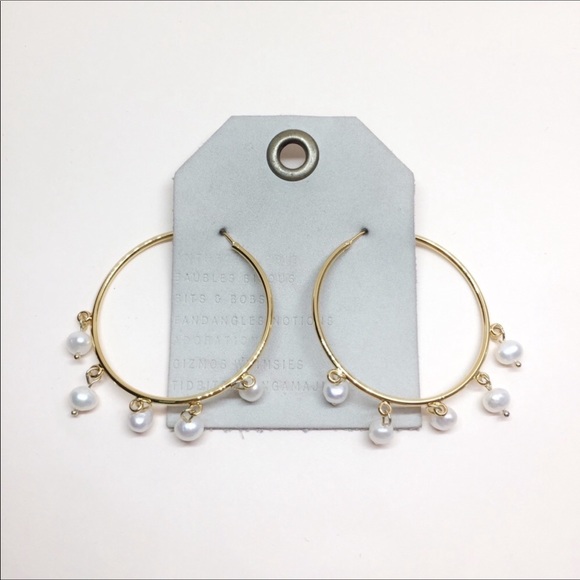 Anthropologie Jewelry - NWT Anthropologie Gold Hoop Pearl Earrings